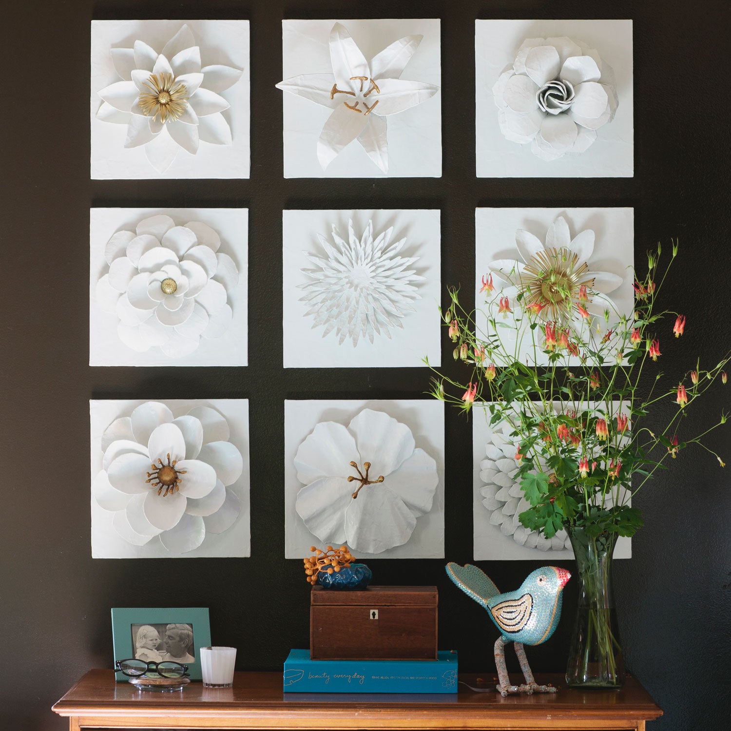 Flower Wall Tile Set in white