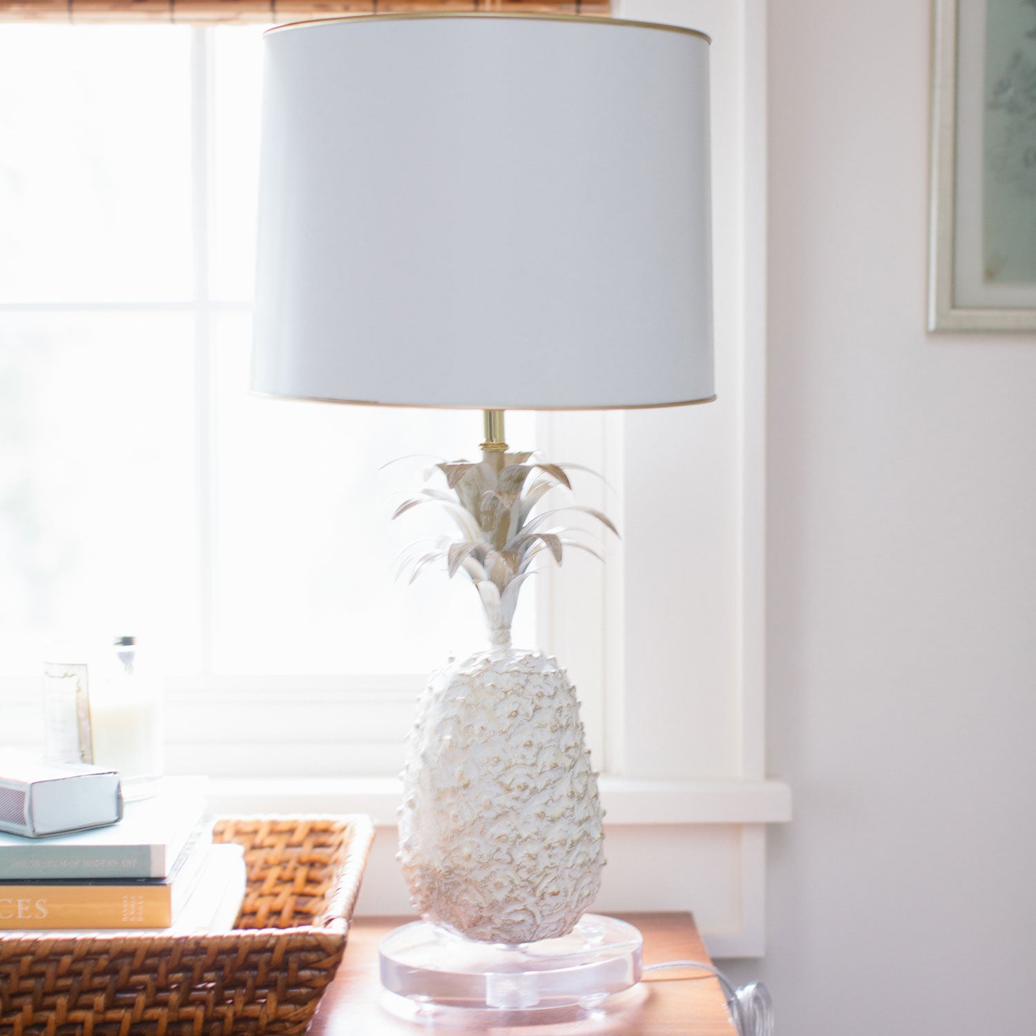 white papier mache pineapple lamp with tole shade